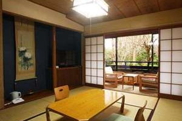 (RYOKAN) Yufuin Onsen Hisui no Yado Reimei (Yufu-shi)
